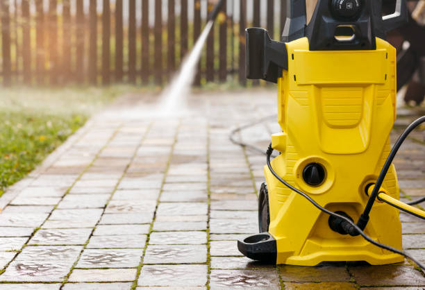 Best Pool Deck Cleaning in , LA